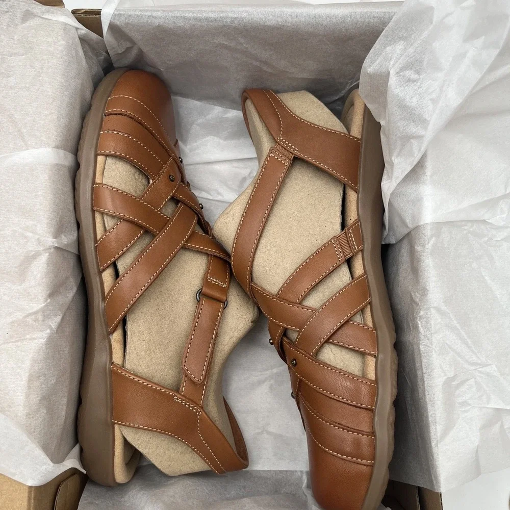 Clarks Elizabelle Sea Womens Leather Fisherman Sandals Size 8.5 Brown Adjustable